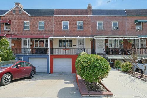 1988 B Powell Avenue, New York, NY, 10472 | Card Image
