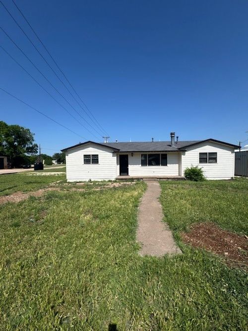 725 Garza Ave, Tuscola, TX, 79562-2259 | Card Image