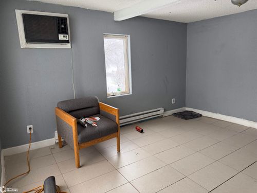 401 Kane St, Deloit, IA, 51441-7528 | Card Image