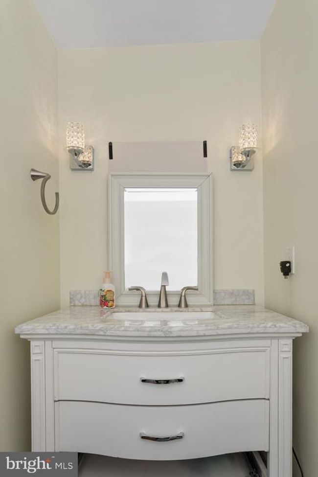 10 S Main St, Home with 0 bedrooms, 0 bathrooms and null parking in ALLENTOWN NJ | Image 19