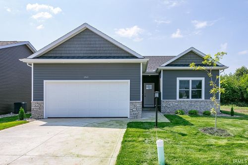 1910 Newbury Circle, Goshen, IN, 46526 | Card Image