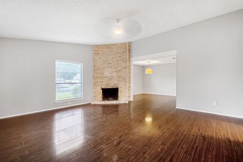 11605 Gungrove Cir, Austin, TX, 78750-2030 | Card Image