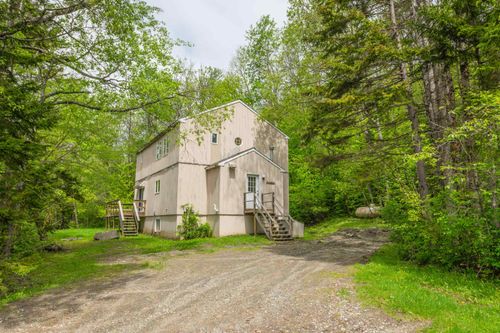 3 Mill Rd, West Dover, VT, 05356-8829 | Card Image