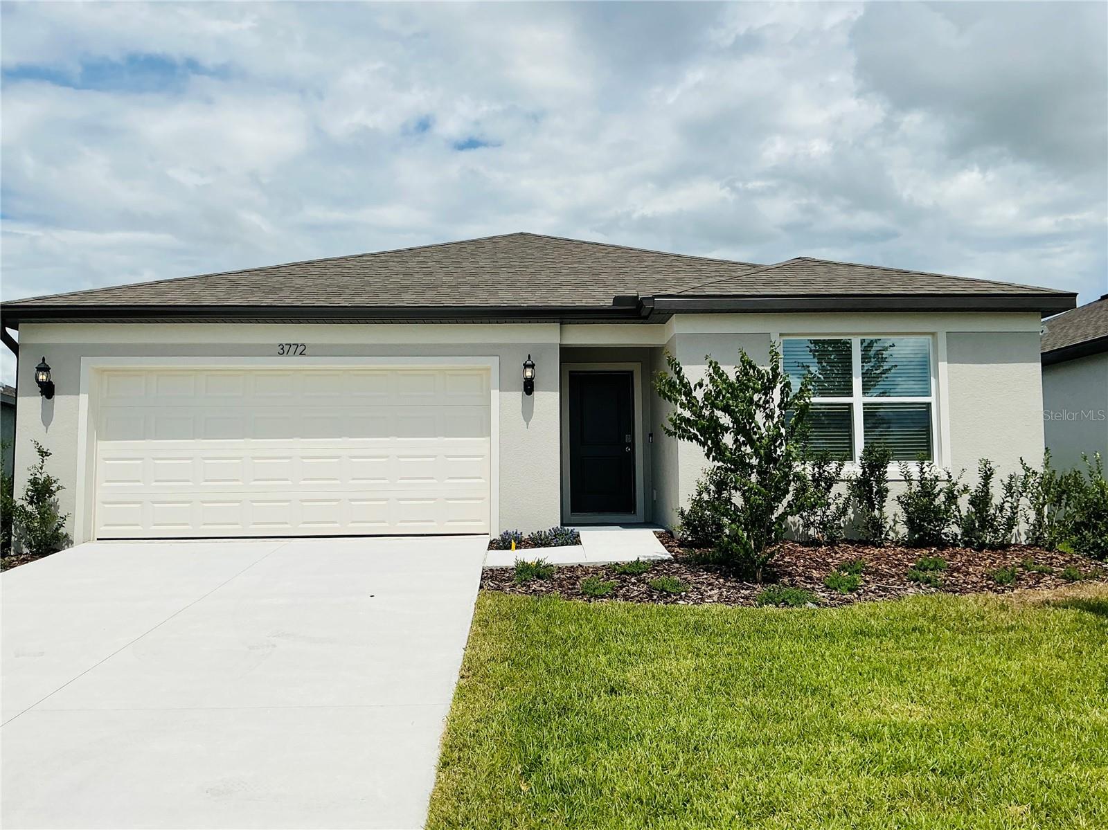 Residential Lease in SPRING HILL