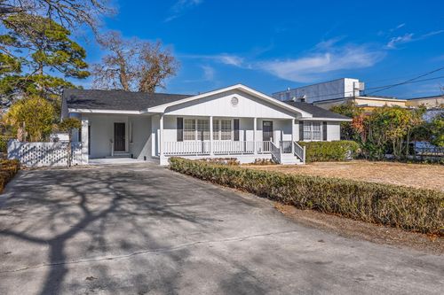 508 61st Ave N, Myrtle Beach, SC, 29577-2200 | Card Image