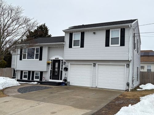 209 Windmill Street, North Providence, RI, 02904 | Card Image