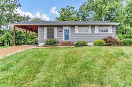 450 Mclaughlin Dr, Saint Louis, MO, 63129-2654 | Card Image