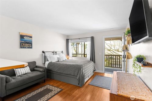 4-250 Tucker Ave, Friday Harbor, WA, 98250-7800 | Card Image