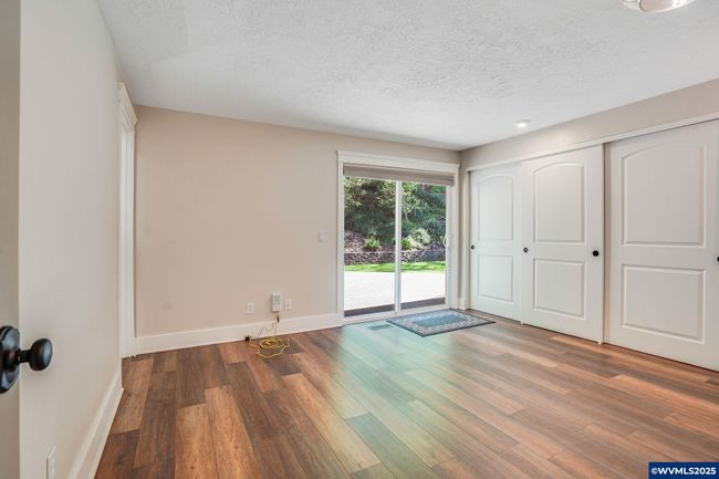 241 Silver Loop, House other with 4 bedrooms, 3 bathrooms and null parking in Silverton OR | Image 25