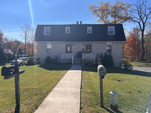 122 Berkey Dr, Johnstown, PA, 15904-1265 | Card Image