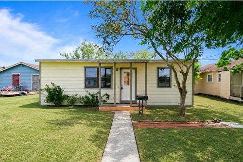 210 Tarlton St, Corpus Christi, TX, 78415-4330 | Card Image