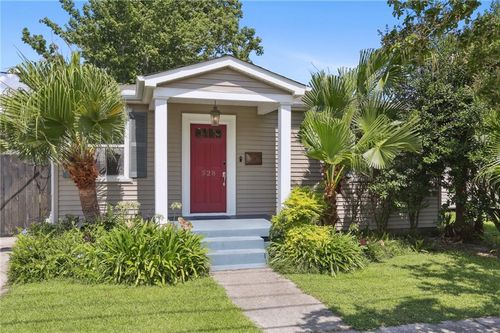 528 Carrollton Ave, Metairie, LA, 70005-3514 | Card Image