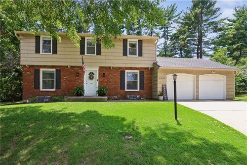 6836 Nw Birch Ct, Kansas City, MO, 64151-1778 | Card Image