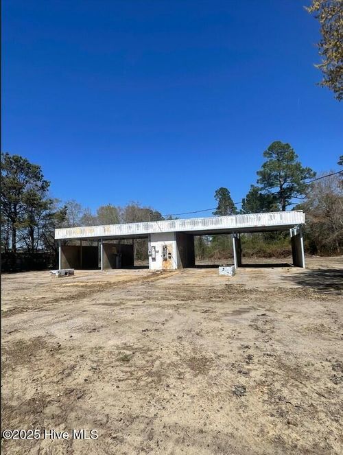 307 E Strawberry Blvd, Chadbourn, NC, 28431 | Card Image