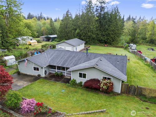 16622 80th Ave Nw, Stanwood, WA, 98292-6717 | Card Image