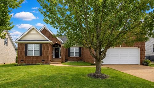 2004 Flocking Dr, Spring Hill, TN, 37174-6172 | Card Image