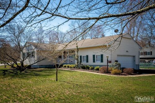 25 Kevin Pl, Wayne, NJ, 07470-5950 | Card Image