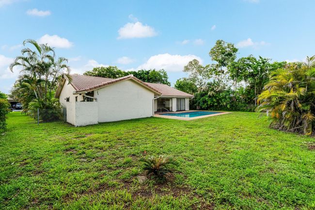 648 Nw 100 Th Ln, House other with 4 bedrooms, 2 bathrooms and null parking in CORAL SPRINGS FL | Image 30