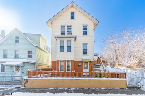 420 Mechanic St, Orange, NJ, 07050-2518 | Card Image