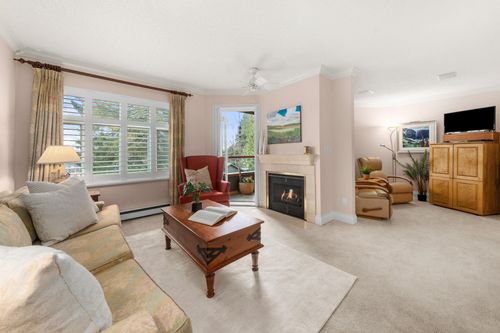 212-2800 Chesterfield Avenue, North Vancouver, BC, V7N4M1 | Card Image