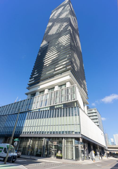 4508-138 Downes St, Toronto, ON, M5E0E4 | Card Image