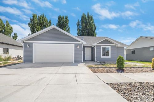 1836 Dingo Run, Blackfoot, ID, 83221-7022 | Card Image