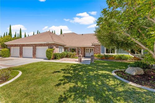 2705 Brentwood Drive, Lancaster, CA, 93536 | Card Image