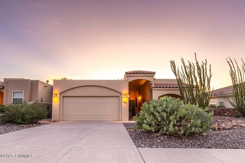 1887 Sedona Hills Pkwy, Las Cruces, NM, 88011-4071 | Card Image
