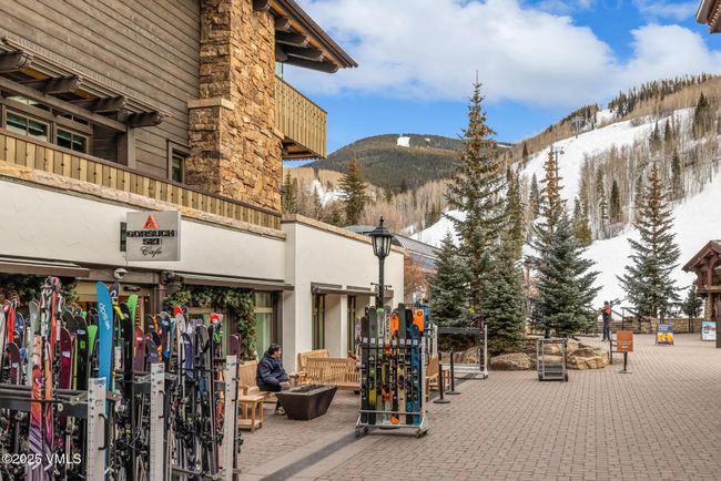 Ski Valet | Image 32
