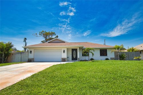 556 W Baffin Dr, Venice, FL, 34293-5609 | Card Image