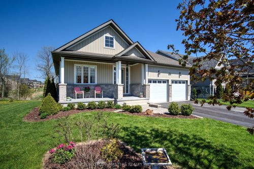 131 Country Club Dr, Bath, ON, K0H1G0 | Card Image
