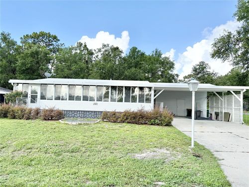 2585 Karen Dr, MOUNT DORA, FL, 32757-9495 | Card Image