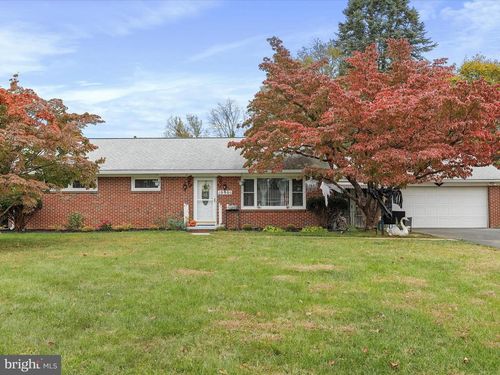 10901 Roessner Ave, HAGERSTOWN, MD, 21740-7679 | Card Image