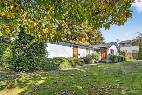 410 10th St, Lynden, WA, 98264-1339 | Card Image