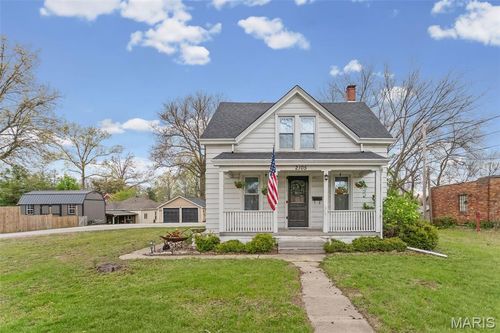 2105 Holland Street, Alton, IL, 62002 | Card Image