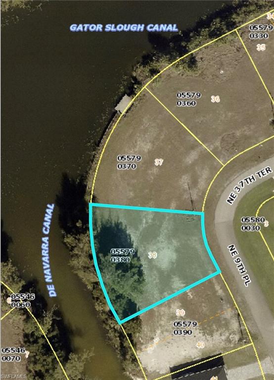 Land in CAPE CORAL 4