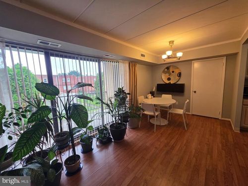 204-8950 Krewstown Rd, PHILADELPHIA, PA, 19115-4502 | Card Image