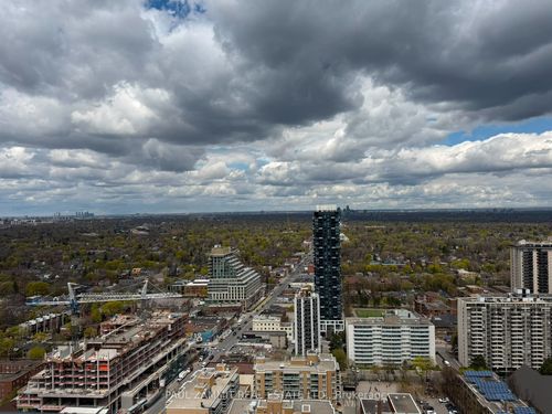 ph05-30 Roehampton Ave, Toronto, ON, M4P0B9 | Card Image