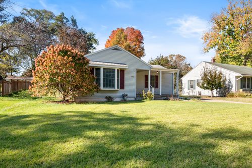 147 Harper Dr, Sparta, MI, 49345-1015 | Card Image