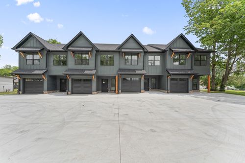 215-215 S Porter St, Winchester, TN, 37398-1523 | Card Image