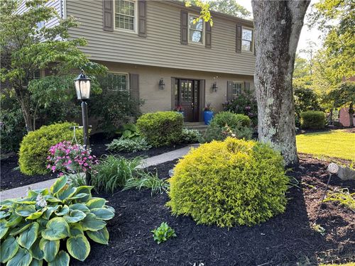 1598 Pinetree Dr, Pittsburgh, PA, 15241-2925 | Card Image