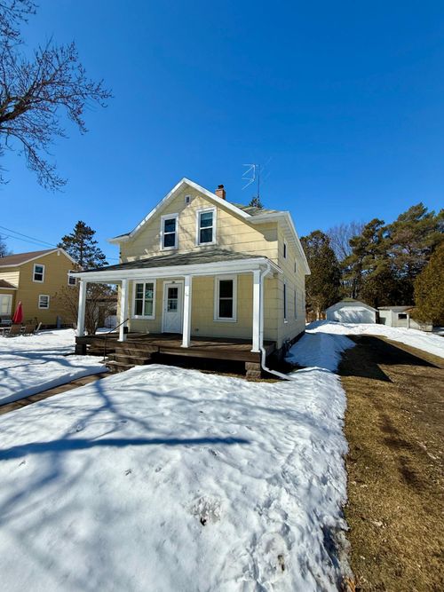 812 Pine St, Antigo, WI, 54409 | Card Image