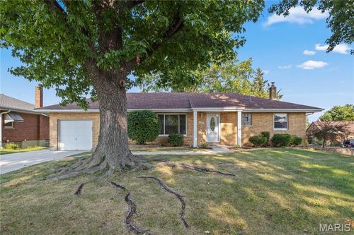 9228 Kenstan Court, Unincorporated, MO, 63123 | Card Image