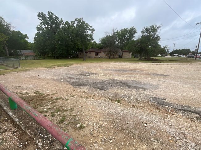 702 S Rice St, Home with 0 bedrooms, 0 bathrooms and null parking in Hamilton TX | Image 6