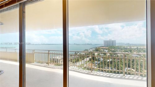 1251-11113 Biscayne Blvd, Miami, FL, 33181-3428 | Card Image