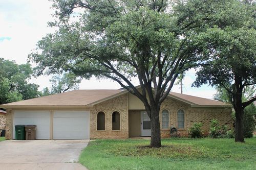 4118 Nottingham Trl, San Angelo, TX, 76901-4709 | Card Image