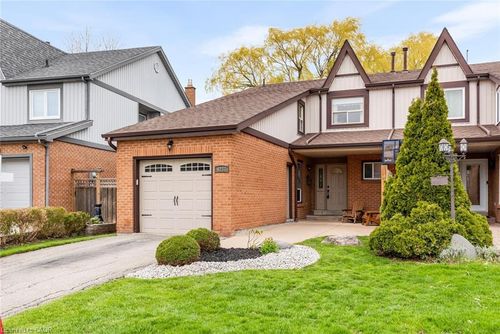4237 Trellis Cres, Mississauga, ON, L5L2M1 | Card Image