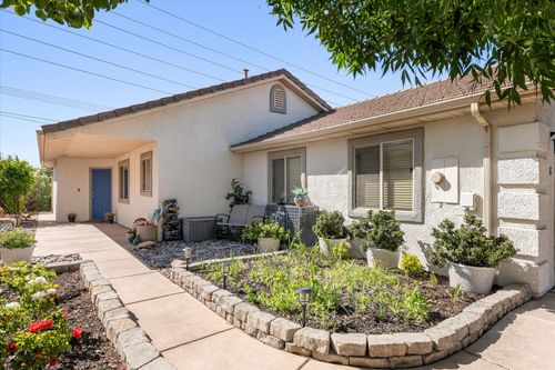 38-2721 E Riverside Dr, St George, UT, 84790-1546 | Card Image