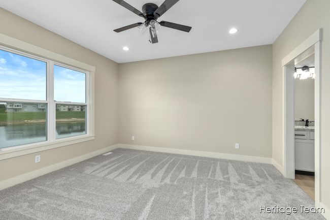 Primary Bedroom | Image 11