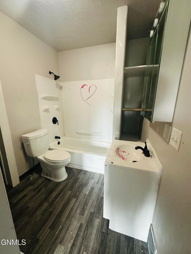 202 8 Th Ave Se, House other with 3 bedrooms, 1 bathrooms and null parking in Jamestown ND | Image 10